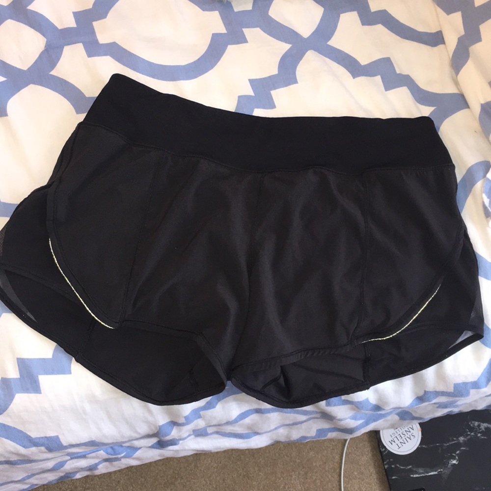 Lululemon hotty hot shorts